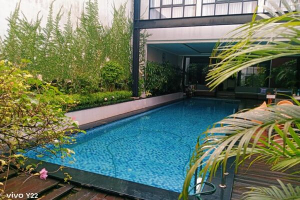 Jasa Perawatan Kolam Renang Alam Sutera