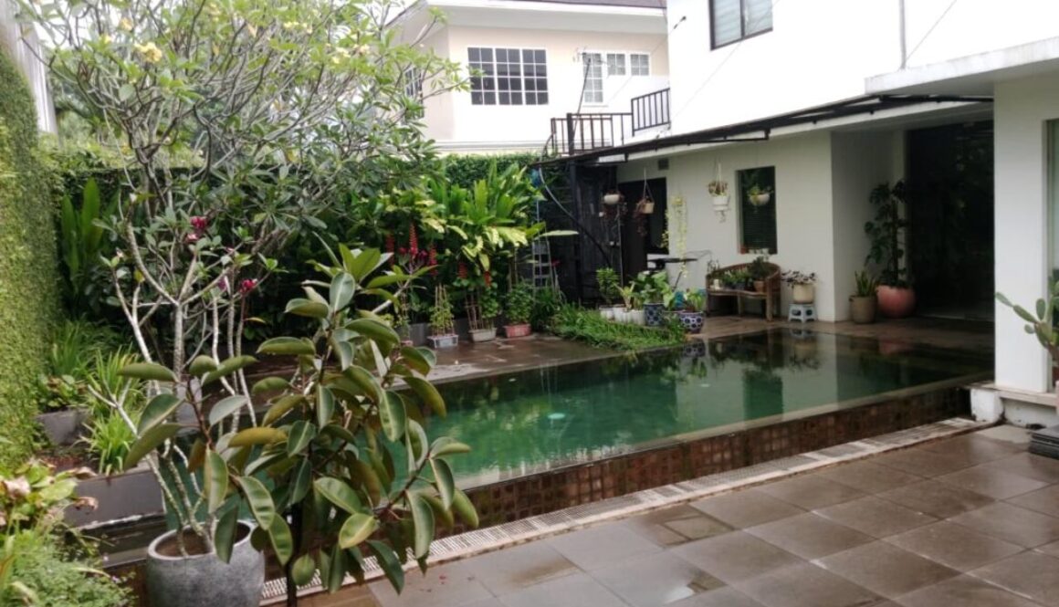Jasa Perawatan Kolam Renang Tangerang