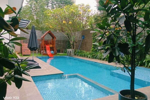 Jasa Perawatan Kolam Renang Tangerang Selatan Invinity Pools